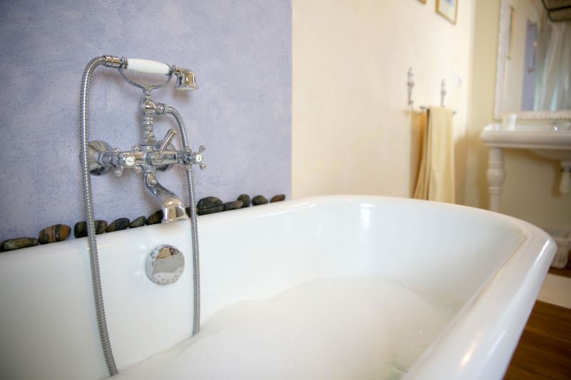 Cost of Bathtub Refinishing in Flowery Branch, GA